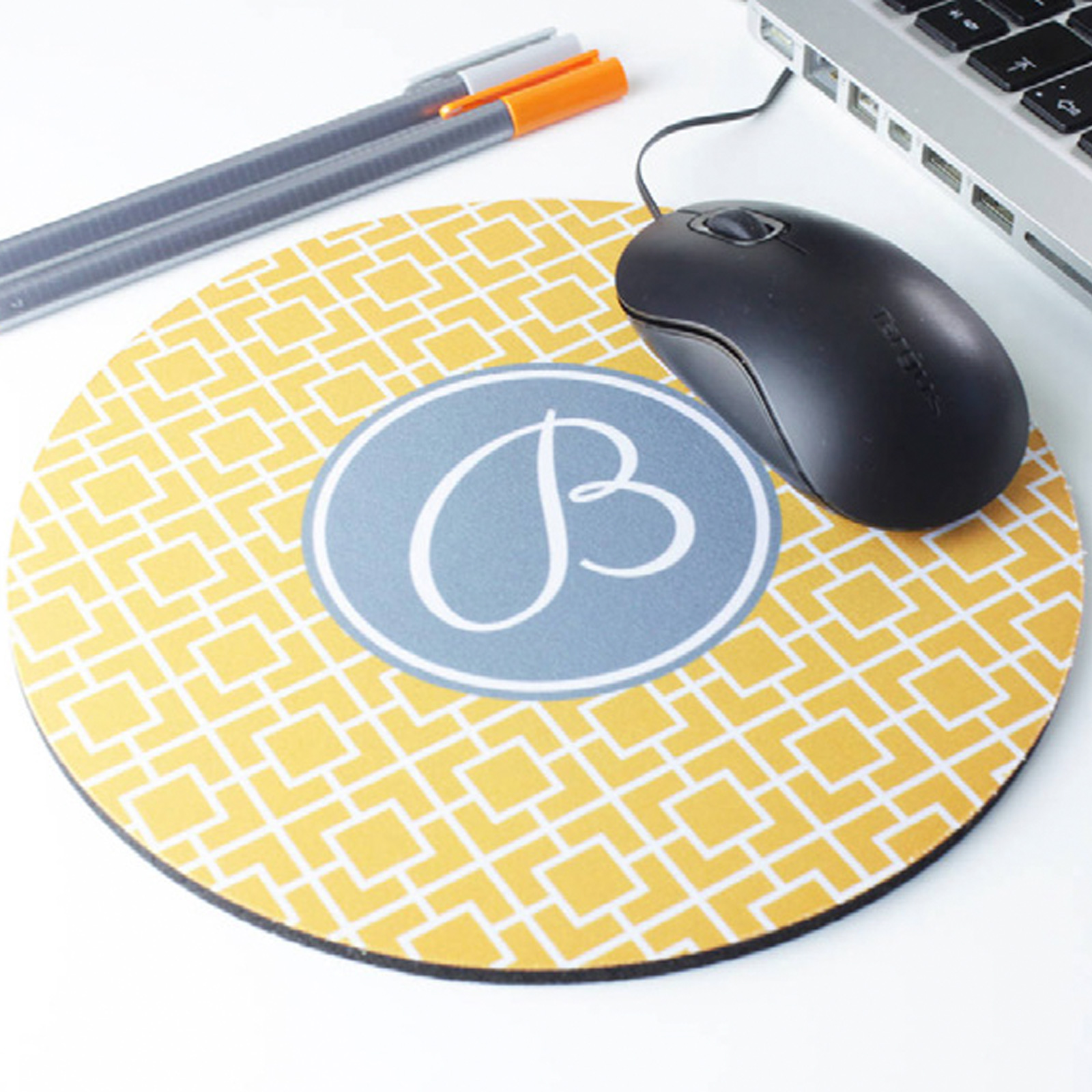 MOUSEPAD 2